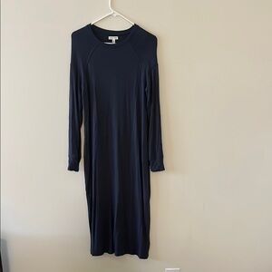 Elegant Gray Long Sleeve Dress